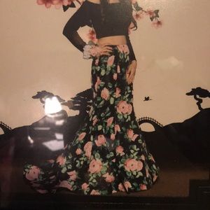- *SHERRYHILL*Formal Mermaid dress~2 piece/(rare)-(prom dress)(FIR…